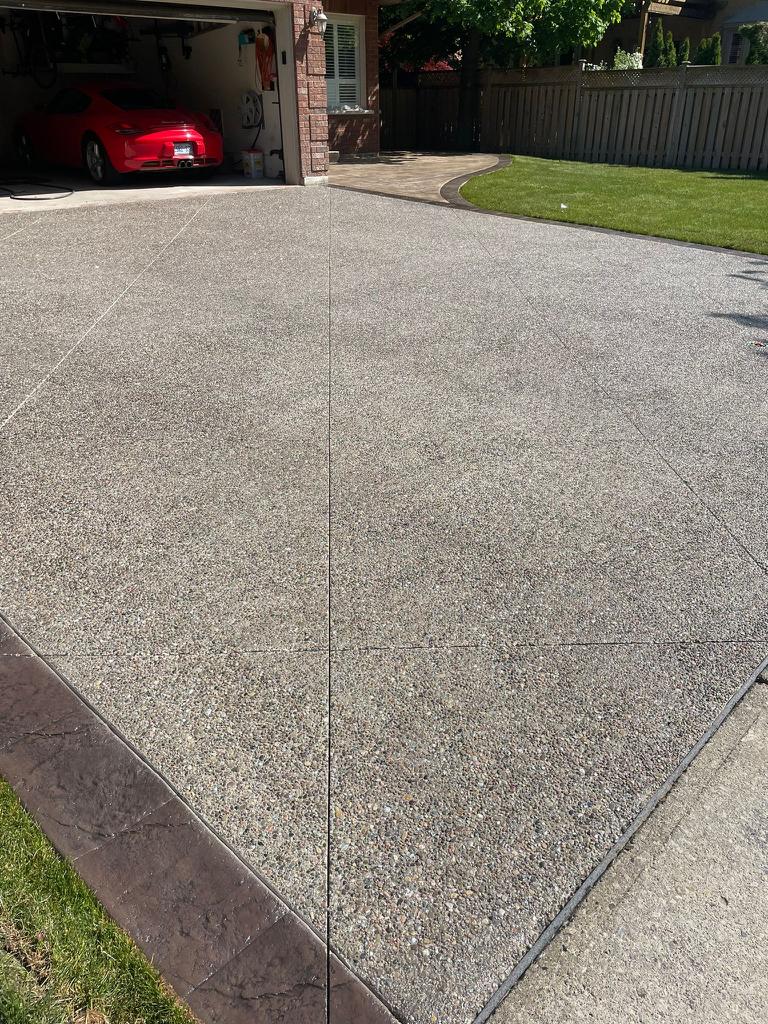 Exposed aggregate concrete